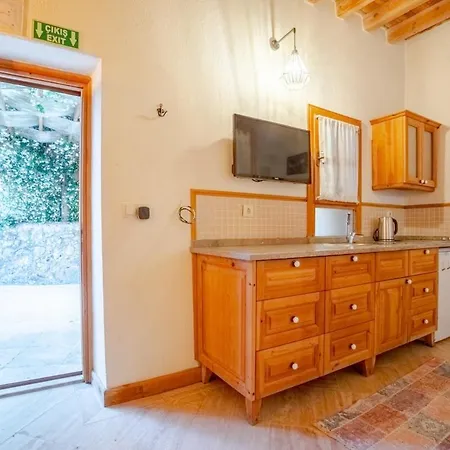 Apsara - Secluded Oasis - Big Pool - Amazing Views Vila