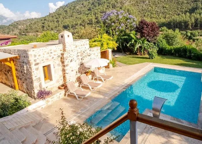 Apsara - Secluded Oasis - Big Pool - Amazing Views Villa *